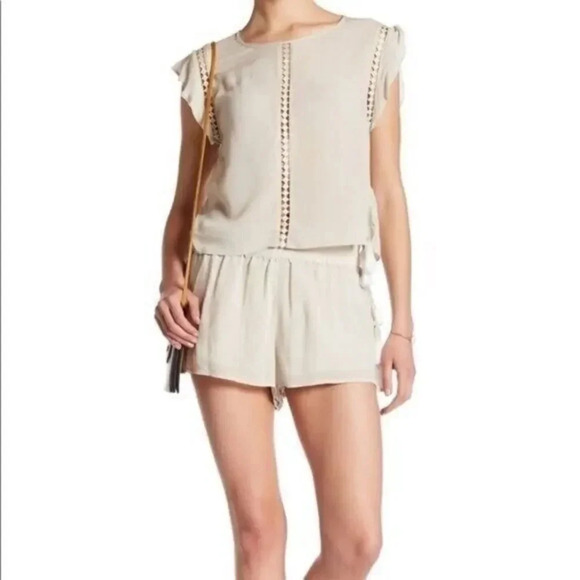 Dolce Vita Sand Tassel Side June Soft Shorts L $78 - Picture 1 of 6